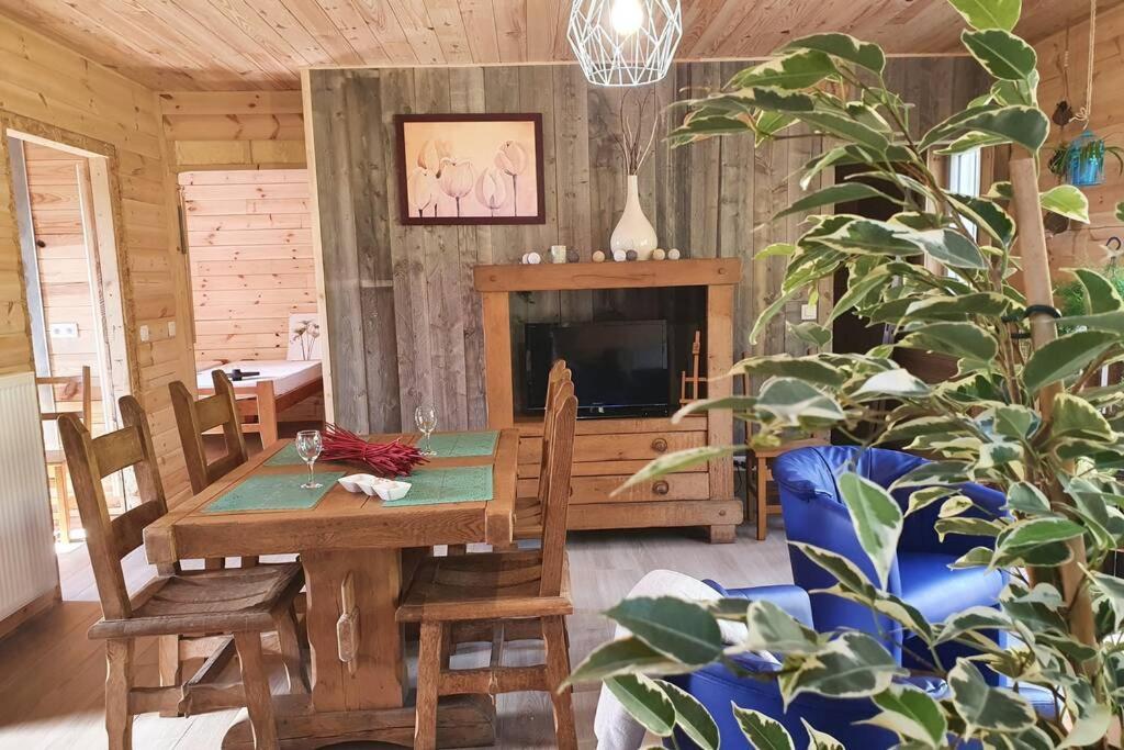 Le Chalet Des Oisai Wibrin エクステリア 写真